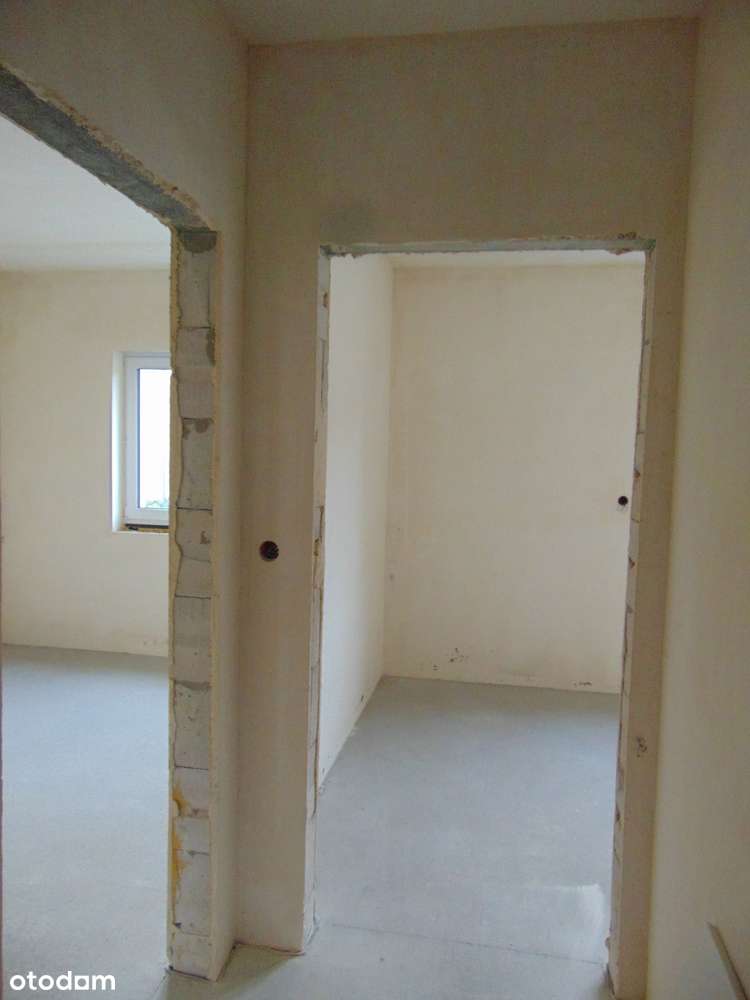 Nowo wybudowany dom w centrum Zielonej Góry.-6