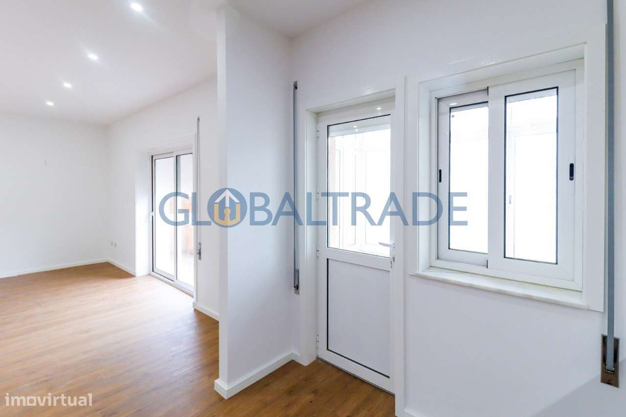 Apartamento T3 Renovado & Equipado em Águas Santas-8