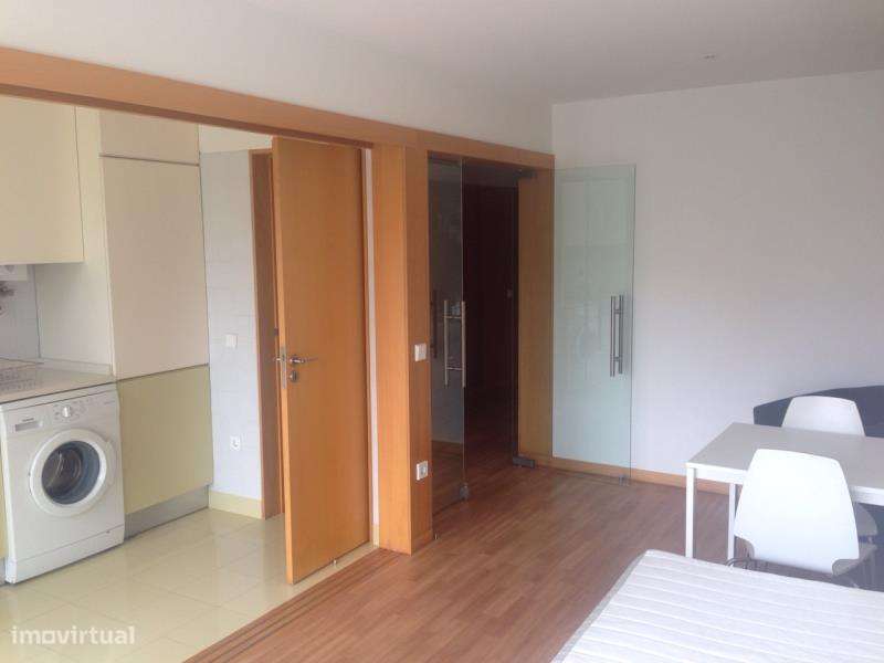 T0 -  Porto, Hospital Santo António, Faculdades - Grande imagem: 4/9