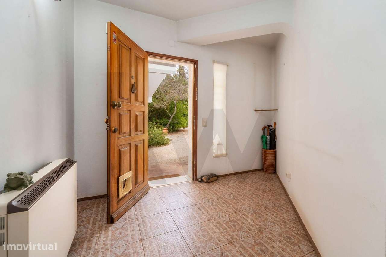 Oportunidade Única em Loulé – Terreno de 9.200m2 com Duas Habitações e - Grande imagem: 4/60