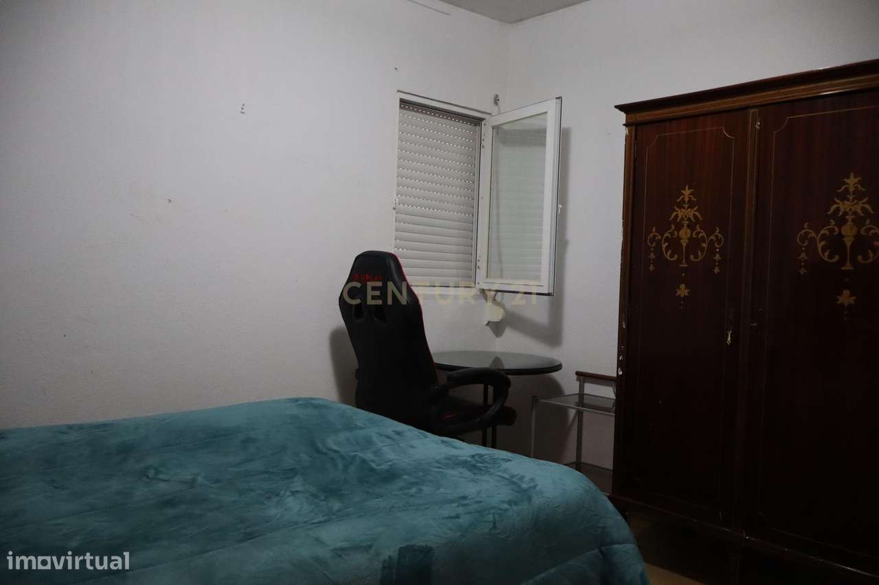 Apartamento T2+1 - Vale da Amoreira-15