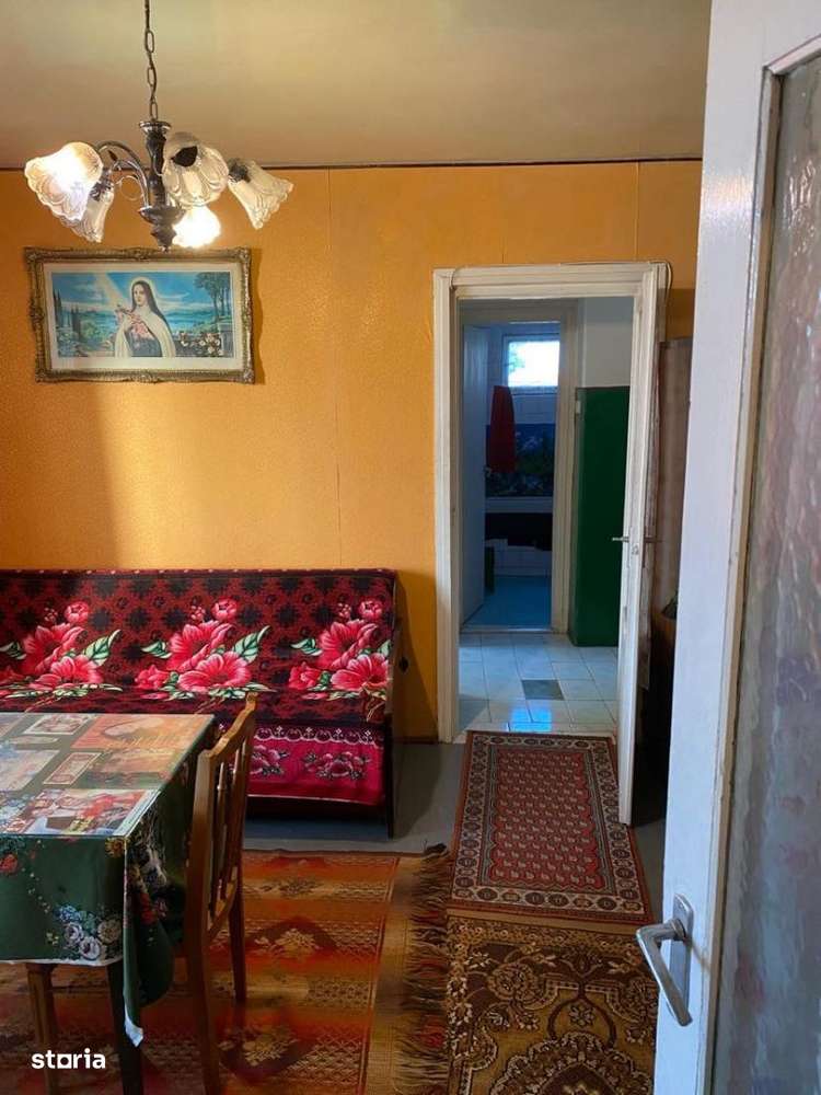 Apartament 2 camere de vanzare , Str Corvinilor , etaj 3 , 62.000 euro - Imagine principală: 2/9