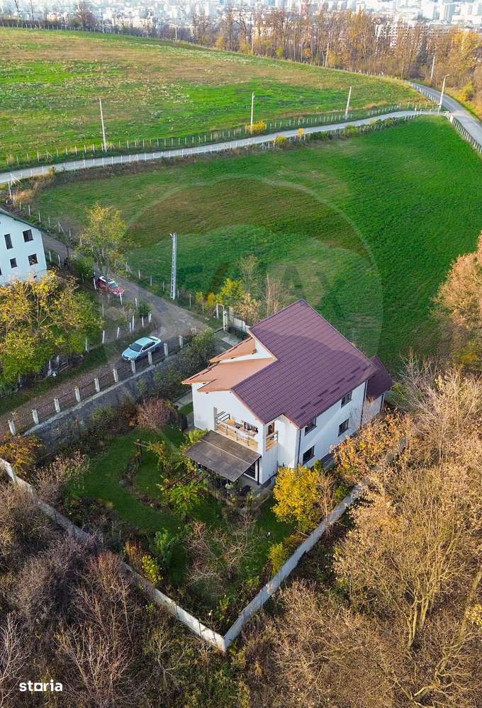 Casă/Vilă de Vânzare cu 5 camere,  Teren 757mp - Iasi - Hlincea-19