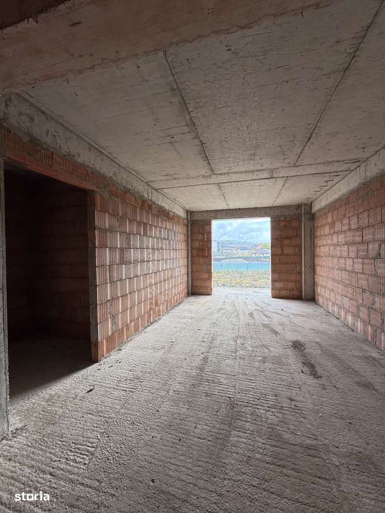 2 cam decomandat, 57 mp etaj intermediar zona Visan-1