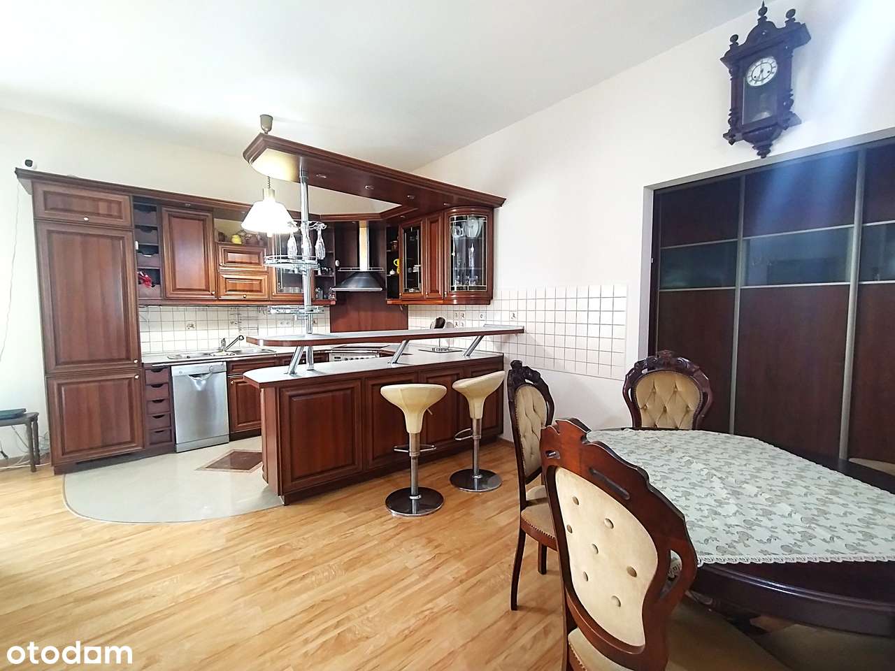 NA  SPRZEDAŻ DOM IDEALNY POD INWESTYCJĘ.-1