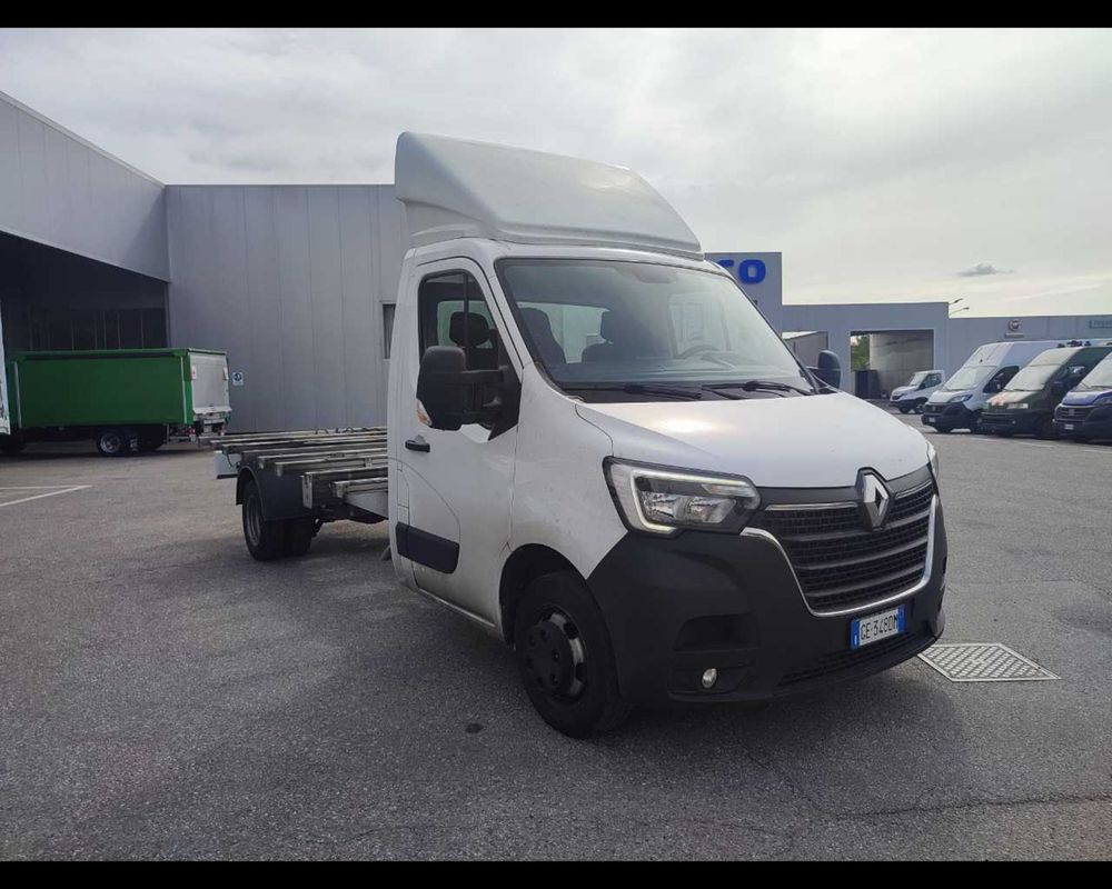 Renault Master 2022