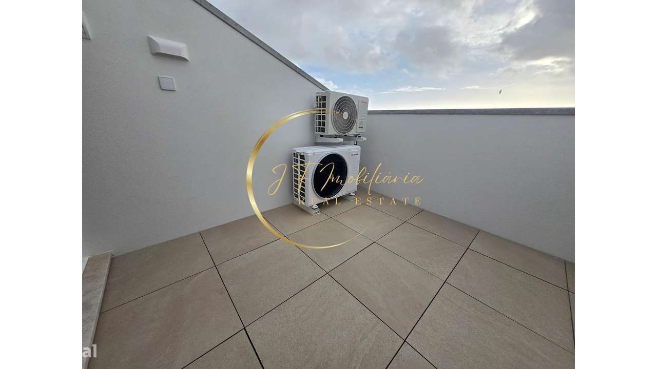 NOVO - Apartamento T2 DUPLEX-23