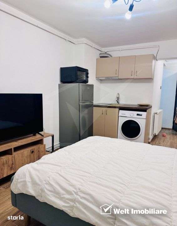 Garsoniera Centru - 23mp, 2 Parcari si Boxa - Imagine principală: 2/6