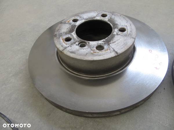 Tarcze hamulcowe przód klocki czujnik BMW 5 e60 e61 324mm - 9