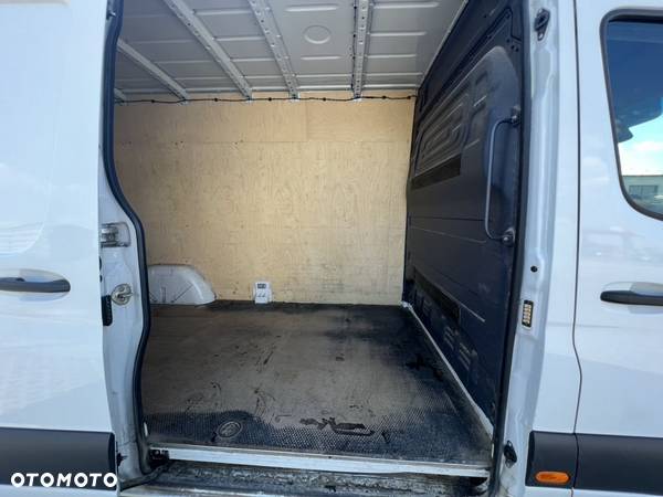 Mercedes-Benz Sprinter - 7