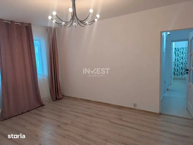 Apartament cu 3 camere de vanzare in zona Zimbru- Renovat-0