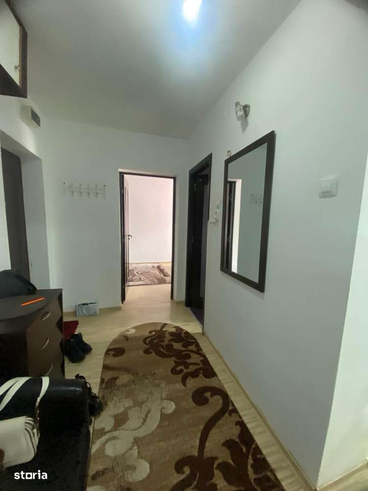 Apartament spatios toate dotarile, zona Centrala-8