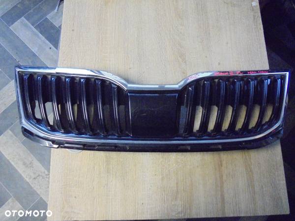 SKODA OCTAVIA III LIFT GRILL - 1