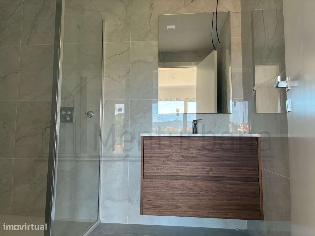 FANTÁSTICA MORADIA COM PISCINA EM MANIQUE - CASCAIS-59