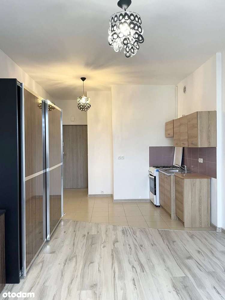 Oferuję przytulne mieszkanie położone przy ul. Jagiellońskiej Lębork-0