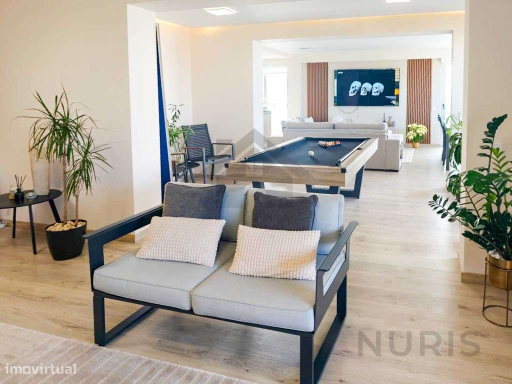 Penthouse Duplex T3 +1 para Venda na Praia da Rocha, Portimão - Grande imagem: 5/56