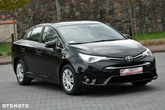 Toyota Avensis - 7