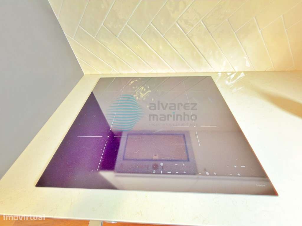 Moradia T3, com espaço exterior e anexo-25