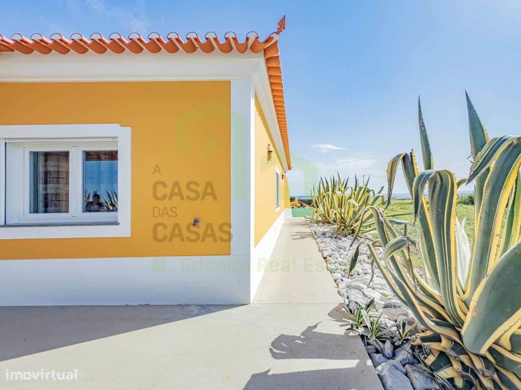 Vende Moradia T8, Ericeira 15 Km, A Casa das Casas-40