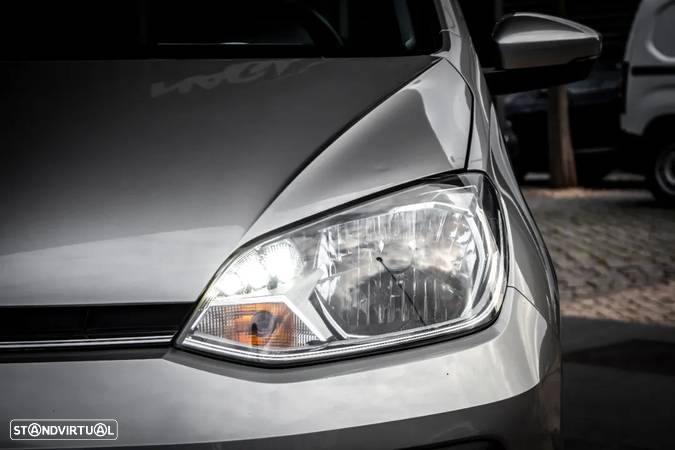 VW Up! 1.0 BMT Move - 4