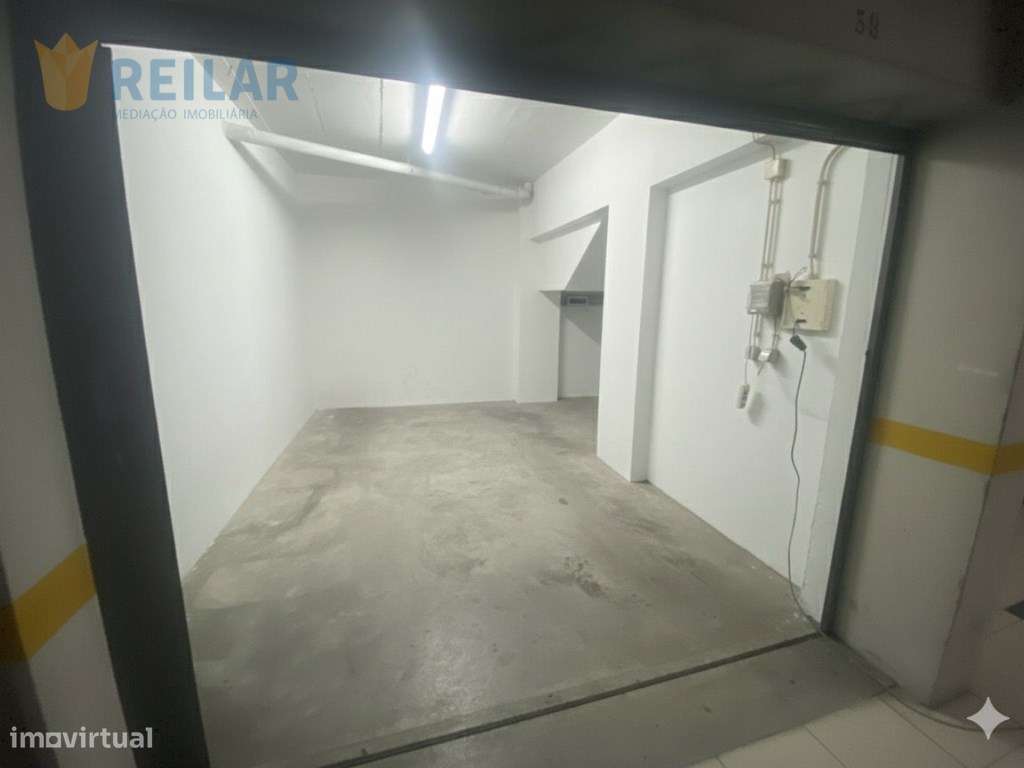 Póvoa de Santa Iria - Loja 62m2-17