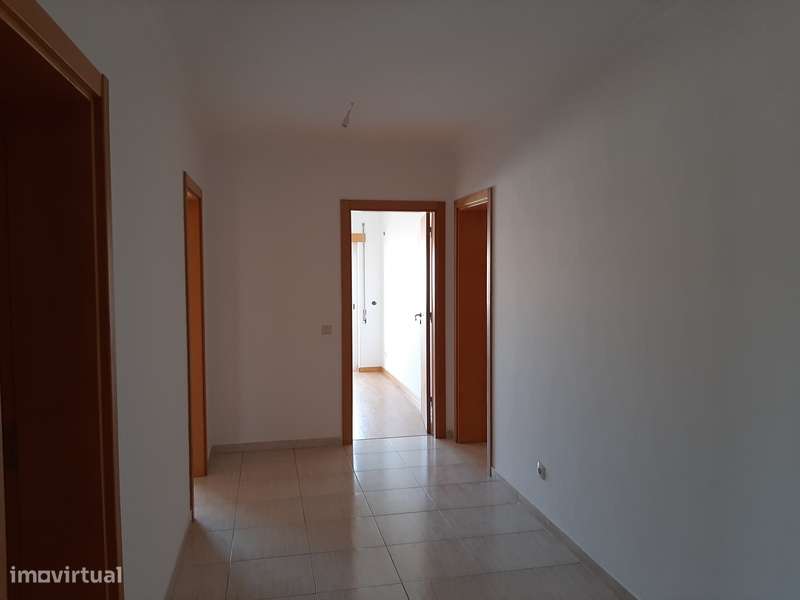 Apartamento em Azambuja, Azambuja - Grande imagem: 3/11