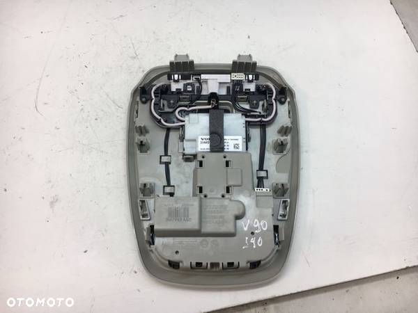 VOLVO V90 S90 LAMPKA PANEL PODSUFITKI 31479611 - 4