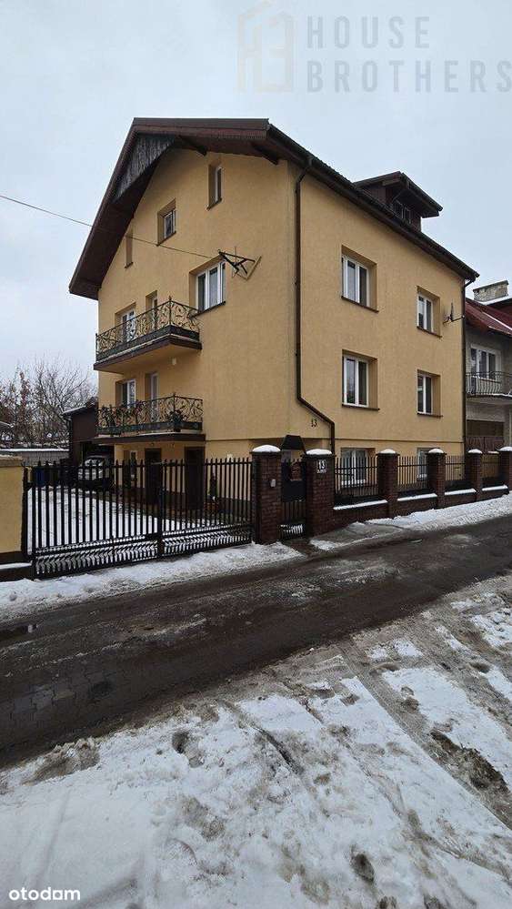 Nieruchomość do podziału na lokale mieszkalne-8