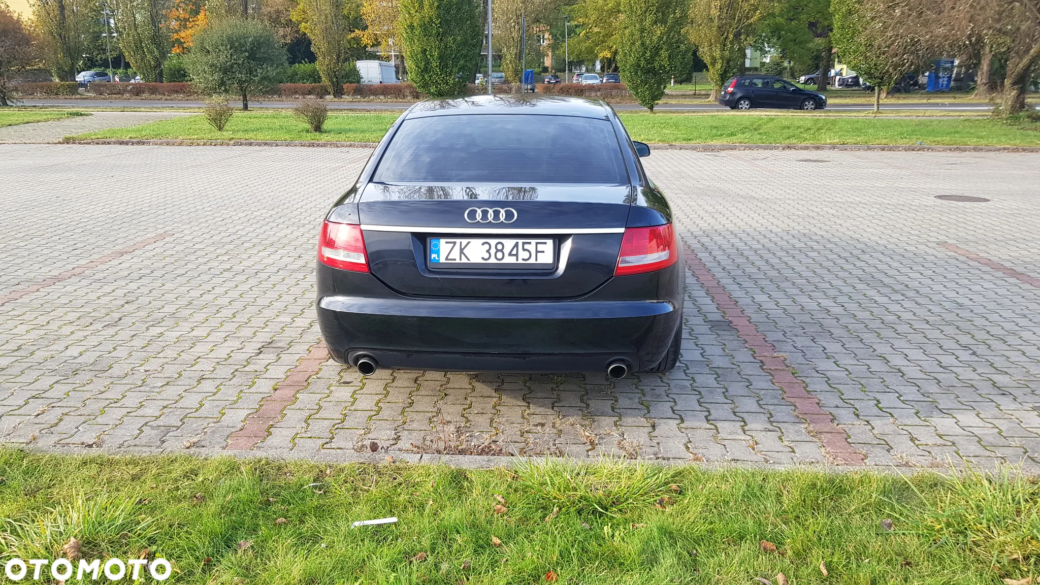 Audi A6 2.4 - 7