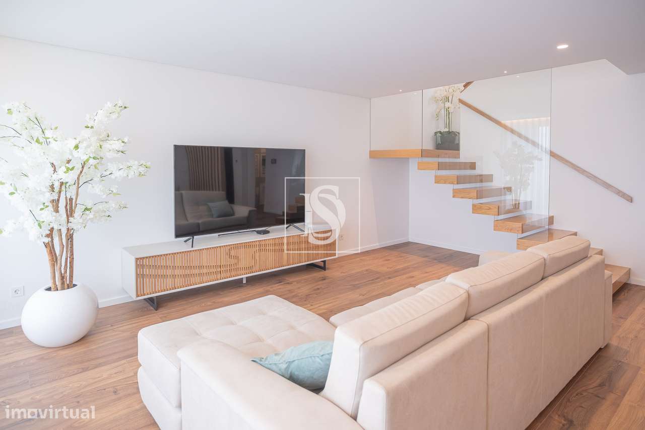 Moradia T4 com Piscina, próxima à Praia, em A Ver-o-Mar - Grande imagem: 5/20