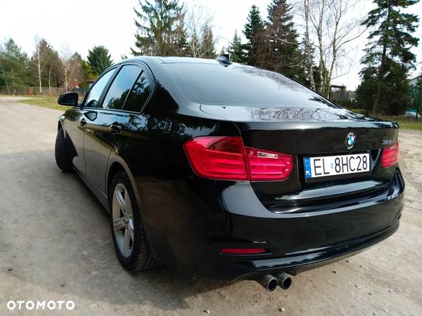 BMW Seria 3 328i - 20