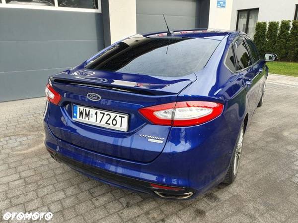 Ford Fusion 2.0 EcoBoost Titanium - 9