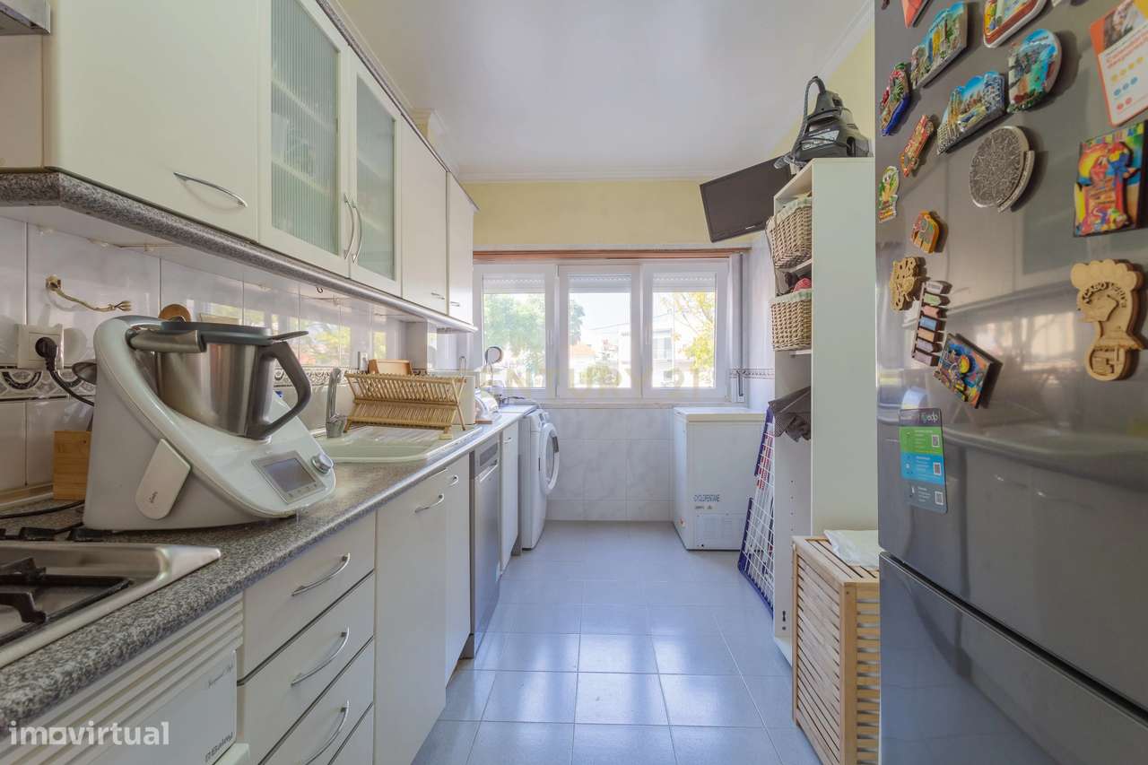 T2 Aconchegante em Charneca da Caparica | Próximo das Praias | Prédio - Grande imagem: 5/22