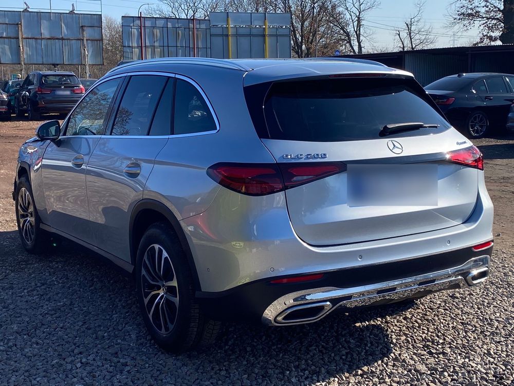 Mercedes-Benz GLC II ver-200-mhev-4--matic-avantgarde 2025