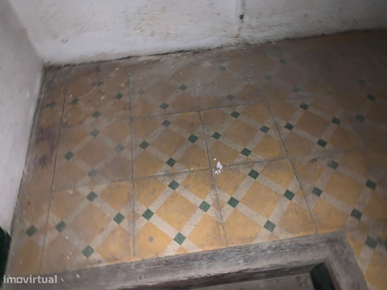 LCP1735 - Prédio em Santos para reabilitação-13