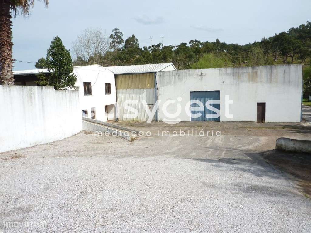 Imóvel de Banco - Armazém c/ 1420m2 em Bemposta - Abrantes - Fin. E... - Grande imagem: 4/28