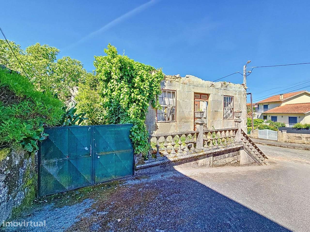 Moradia de 3 pisos em Pedra com 590m2 de ABC, em lote de 718 m2,  para - Grande imagem: 5/26