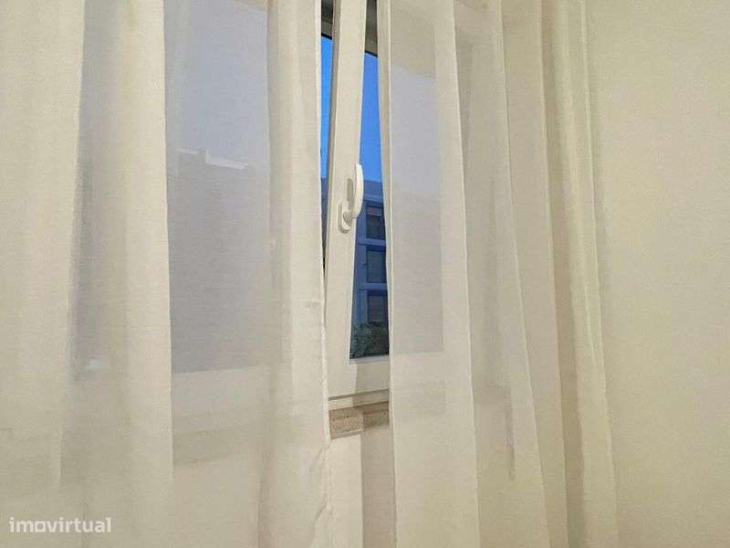 T2 remodelado em Setubal - Grande imagem: 5/8