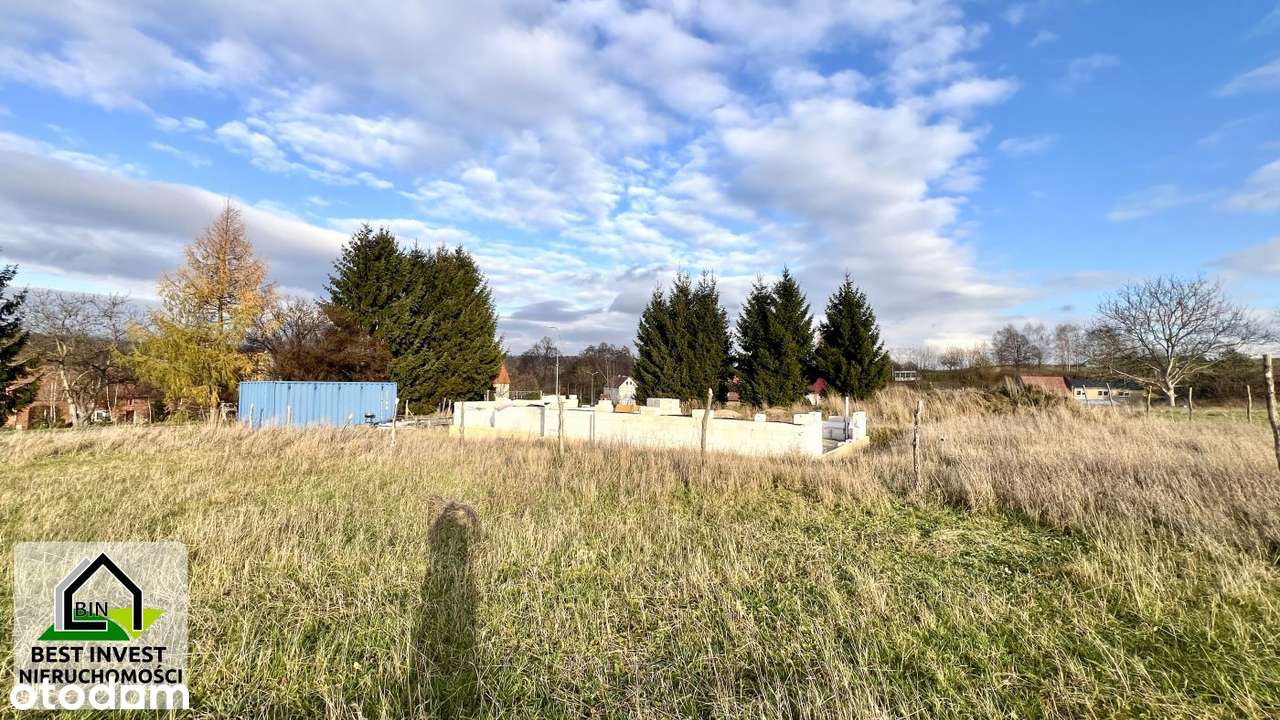 Działka z rozpoczętą budową domu dla rodziny-15