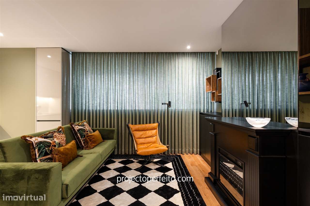 Apartamento T2 para venda em Espinho, vendido completamente mobilado e - Grande imagem: 4/28