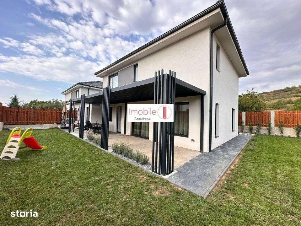 Casa moderna Dezmir | Finisaje Premium | Garaj-8