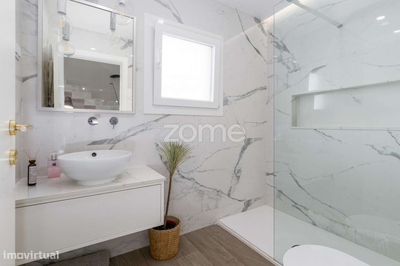 Moradia T4 Bª São Sebastião - Famões-15