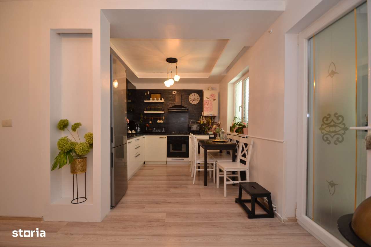 de vanzare 1/2 duplex, mobilat, utilat, in Sanmihaiu Roman-7