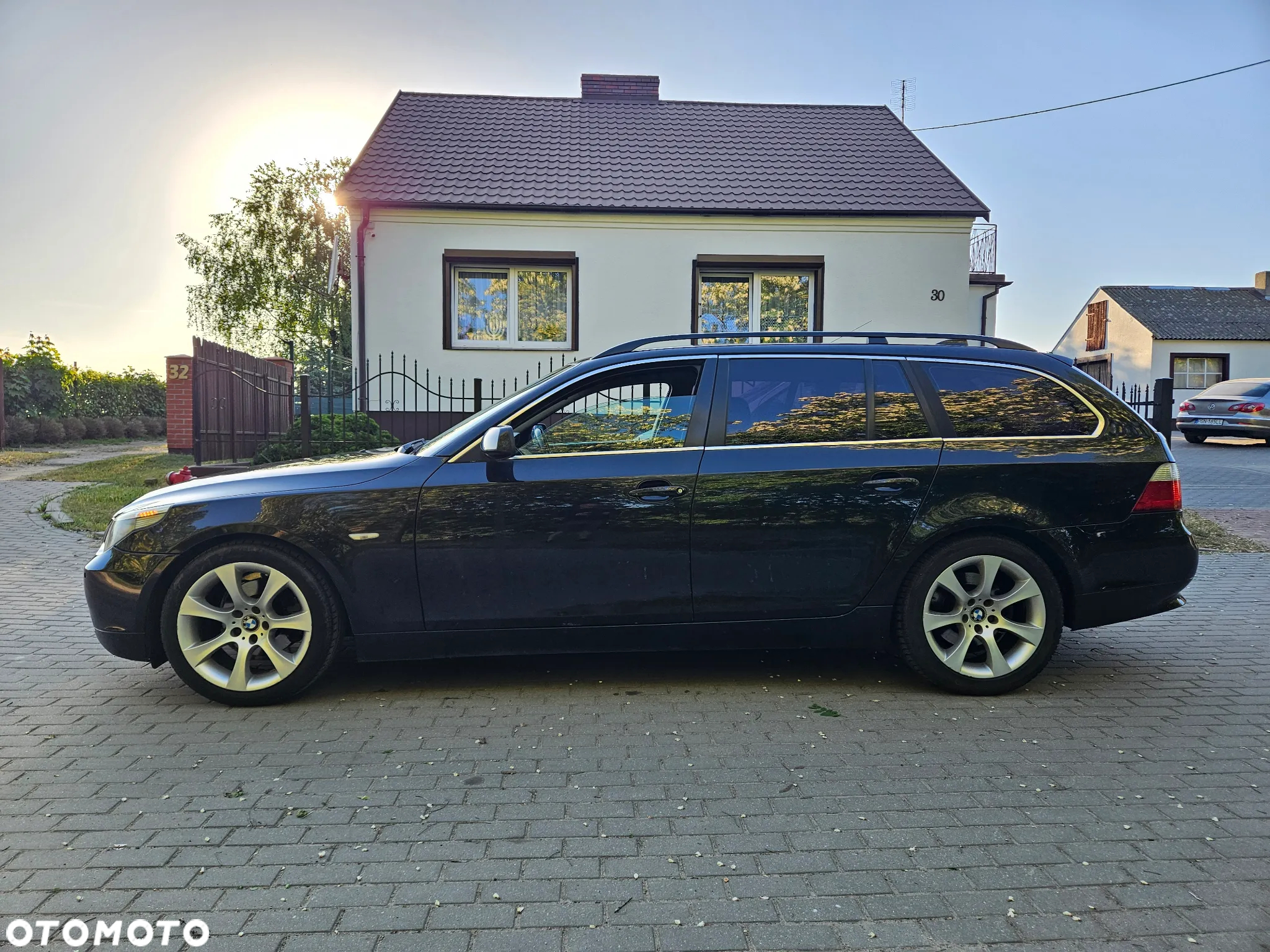 BMW Seria 5 525i - 26