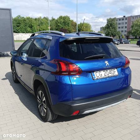 Peugeot 2008 - 6