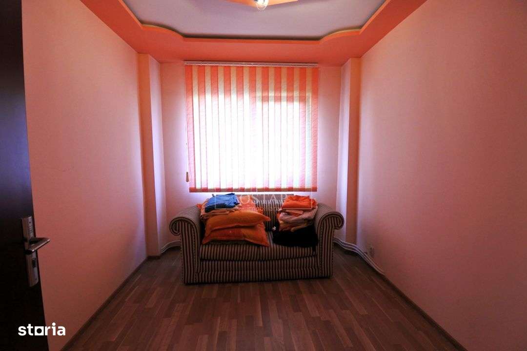 zona Milcov-strada Viorelelor-apartament 3 camere decomandate-57.000 E - Imagine principală: 4/11