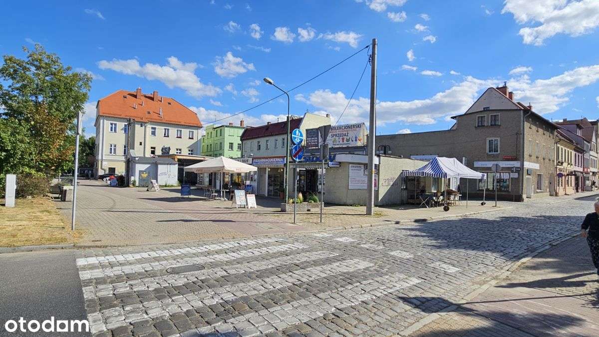 Inwestycja Dwa Budynki - jedna całość Centrum-10