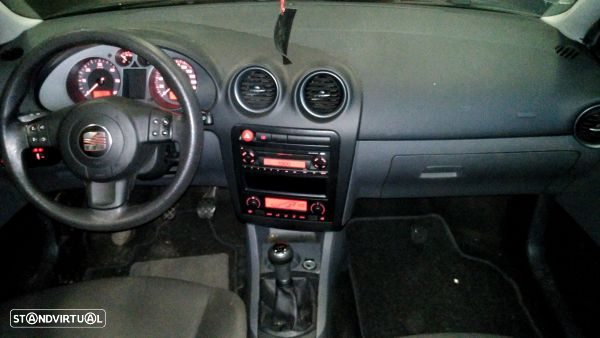 Para Peças Seat Ibiza Iii (6L1) - 3