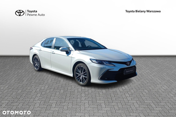 Toyota Camry - 7