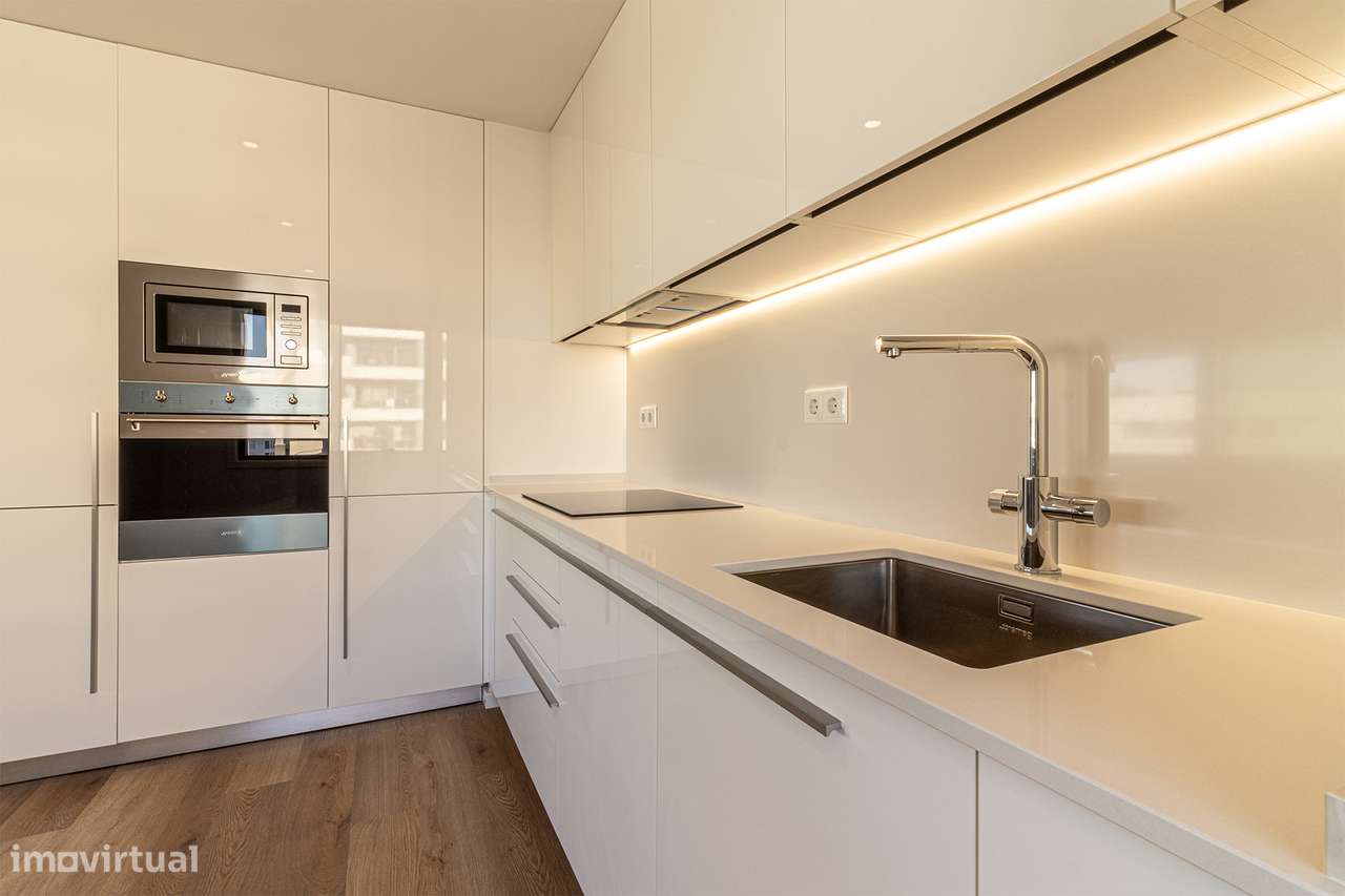 Apartamento T2 Novo a estrear no Condomínio Lago Altear-5